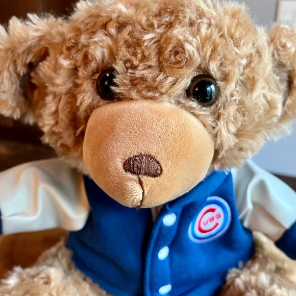Foco Chicago Cubs Bear Stuffed Plush Animal Soft with Baseball Jersey Cubbies - Picture 11 of 12